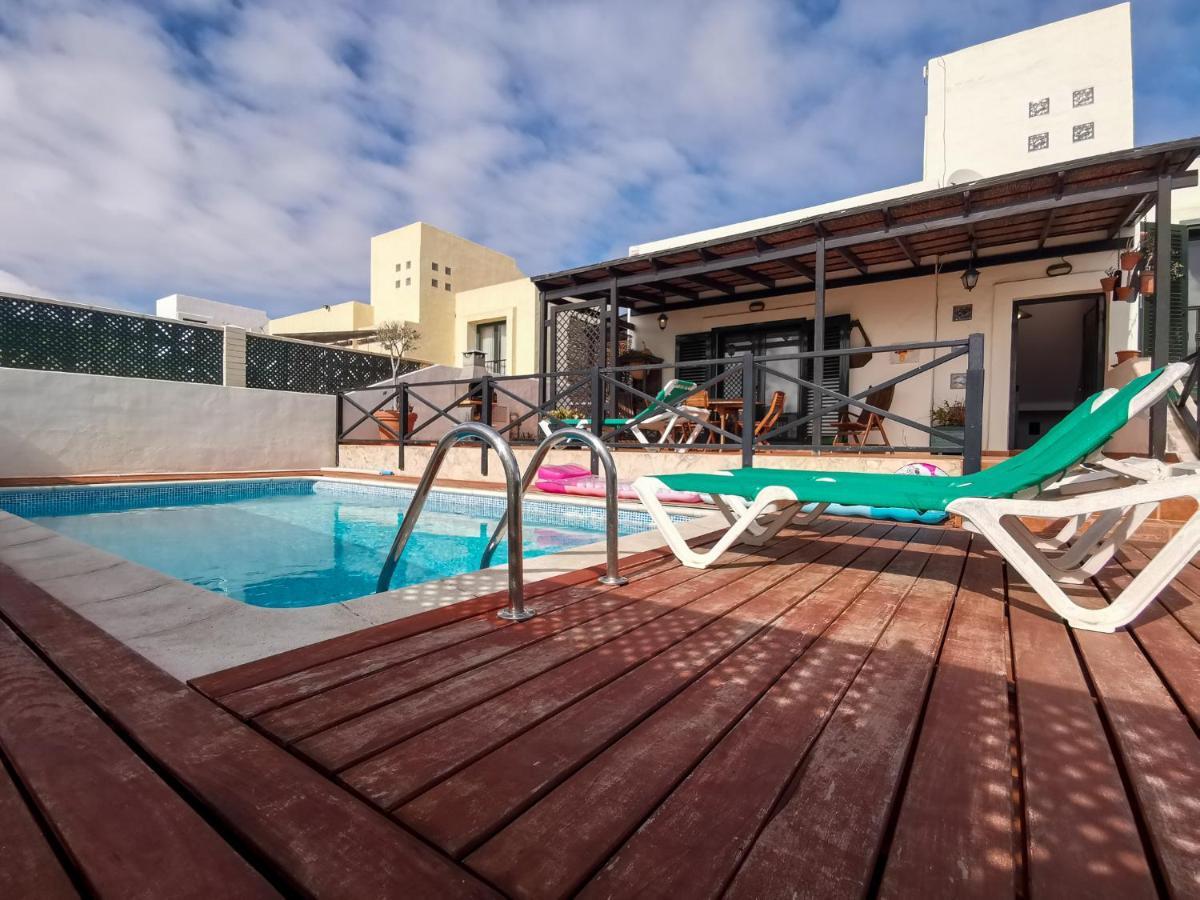 Paradise Villa Corralejo Exterior photo